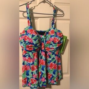 Ladies Plus Size Swim Top